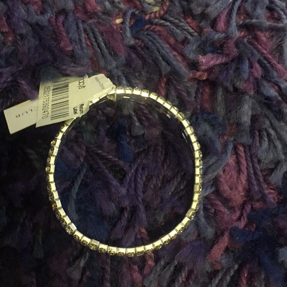 NWT charter club crystal stretch bracelet - Picture 3 of 4